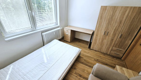 Na prenájom zariadený 3 izbový byt s balkónom, Trenčín, ul. Západná