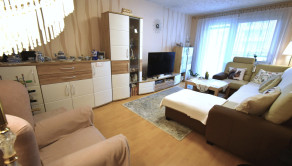 Na predaj veľký 3 izbový byt s lodžiou, 77 m2, Trenčín, Halalovka