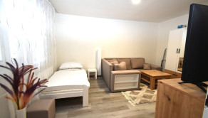 Na prenájom zariadený 1 izbový byt, Trenčianske Teplice, ul. Štvrť SNP