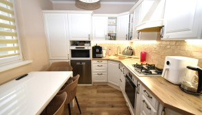 Na predaj 4 izbový byt po kompletnej rekonštrukcii, 92 m2, Trenčín, Bavlnárska