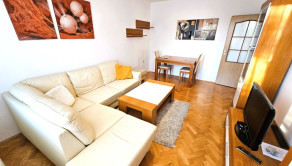 Na prenájom zariadený 3 izbový byt s balkónom v centre Trenčína, Soblahovská