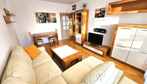 Na prenájom zariadený 3 izbový byt s balkónom v centre Trenčína, Soblahovská