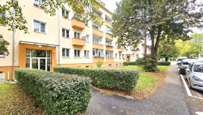 Na prenájom zariadený 2 izbový byt v centre, Trenčín, ul. 28. októbra