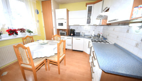 Na predaj veľký 3 izbový byt s lodžiou, 77 m2, Trenčín, Halalovka