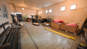 Na predaj komerčná budova s pozemkom, v centre obce, 424 m2, Moravské Lieskové