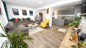 Na predaj zariadený 4 izbový rodinný dom, Nemšová, časť Ľuborča