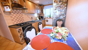 Na predaj veľký 2 izbový byt s garážou a záhradou, Dubnica nad Váhom