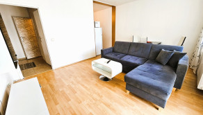 Na predaj zariadený 2 izbový byt s lodžiou, Trenčín, Žilinská