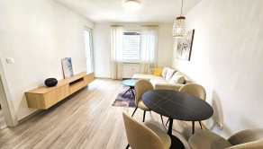 Na prenájom 2 izbový byt s lodžiou a park. miestom, Trenčín, Na pažiti