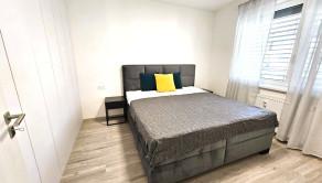 Na prenájom 2 izbový byt s lodžiou a park. miestom, Trenčín, Na pažiti