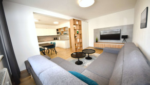 Na predaj 2 izbový byt s garážou v novostavbe, Trenčín, 57 m2, rezidencia Zlatovská