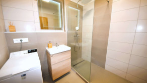 Na predaj 2 izbový byt s garážou v novostavbe, Trenčín, 57 m2, rezidencia Zlatovská