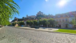 Na prenájom kancelária, priestor v centre, Trenčín, 20 m2, Mierové námestie