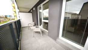 Na prenájom 2 izbový byt s balkónom a park. miestom, Trenčín, Kožušnícka