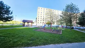 Na predaj | 3-izbový byt na Sihoti | veľká lodžia | Trenčín