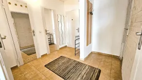Na prenájom | zariadený 2 izbový byt | lodžia | Trenčín | Sihoť