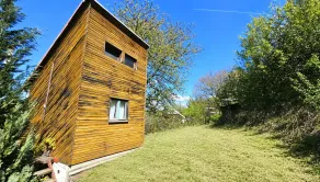 Pozemok s chatkou | na predaj | Trenčín | 280 m2