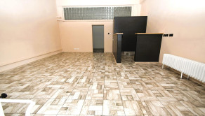 Na prenájom | obchodný priestor | 50 m2 | Trenčín | Piaristická