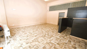 Na prenájom | obchodný priestor | 50 m2 | Trenčín | Piaristická