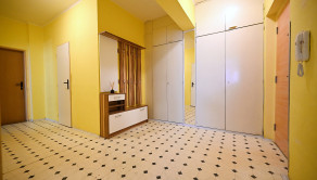 Na predaj | 4 izbový byt | 2 balkóny | Nemšová | 101 m2