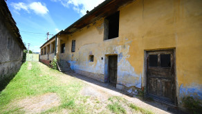 Na predaj | rodinný dom | veľký pozemok | Ivanovce | okres Trenčín | 2346 m2
