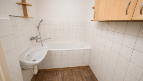 Na prenájom | 4 izbový byt | lodžia | Sihoť | Trenčín
