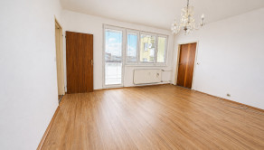 Na predaj | 3 izbový byt | Trenčín | Novomeského | 70 M2