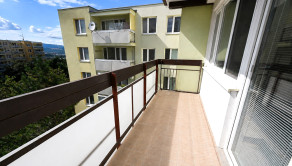 Na predaj | 3 izbový byt | Trenčín | Novomeského | 70 M2