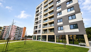 Na prenájom | 2 izbový byt s lodžiou | park. miesto | Trenčín | Saratovská