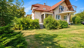 Na predaj | 6 izbový rodinný dom | Trenčianske Stankovce | časť Sedličná
