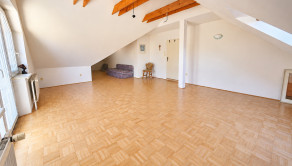 Na predaj | 6 izbový rodinný dom | Trenčianske Stankovce | časť Sedličná