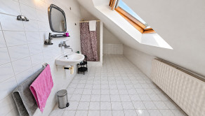 Na predaj | 6 izbový rodinný dom | Trenčianske Stankovce | časť Sedličná