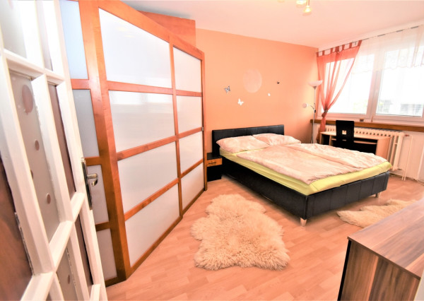 Na predaj 3 izbový byt, balkón+lodžia, 73 m2, Trenčín, Pod Sokolice