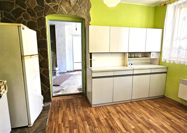 Na predaj rodinný dom 852 m2, Starý Hrozenkov, okr. Uherské Hradište, Česká republika