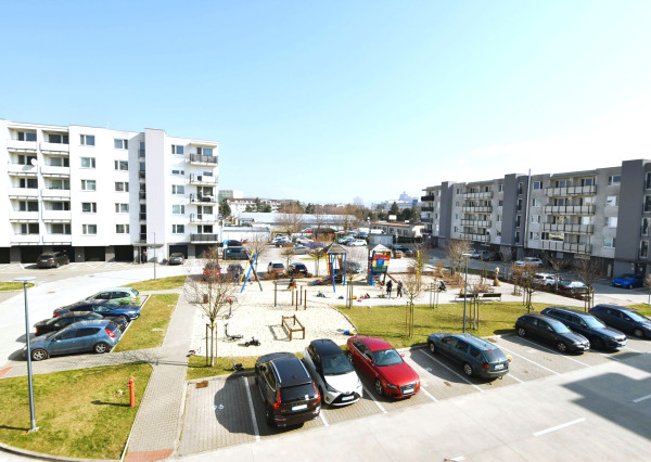 Na predaj 2 izbový byt s garážou v novostavbe, Trenčín, 72 m2, rezidencia Zlatovská