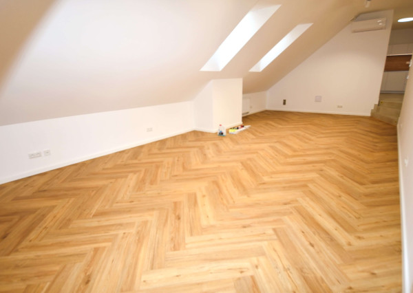 For rent office, commercial space in the center, Trenčín, 55 m2, Mierové námestie