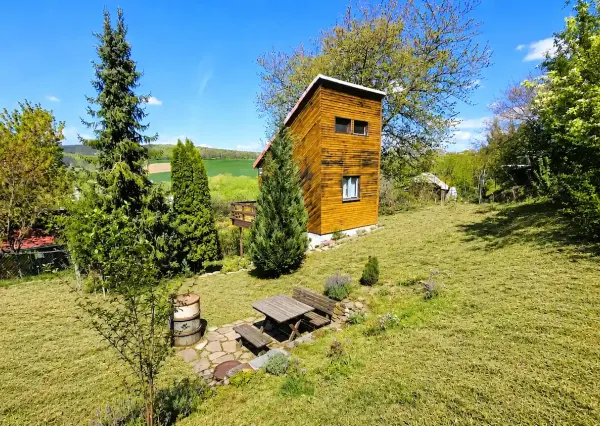 Pozemok s chatkou | na predaj | Trenčín | 280 m2