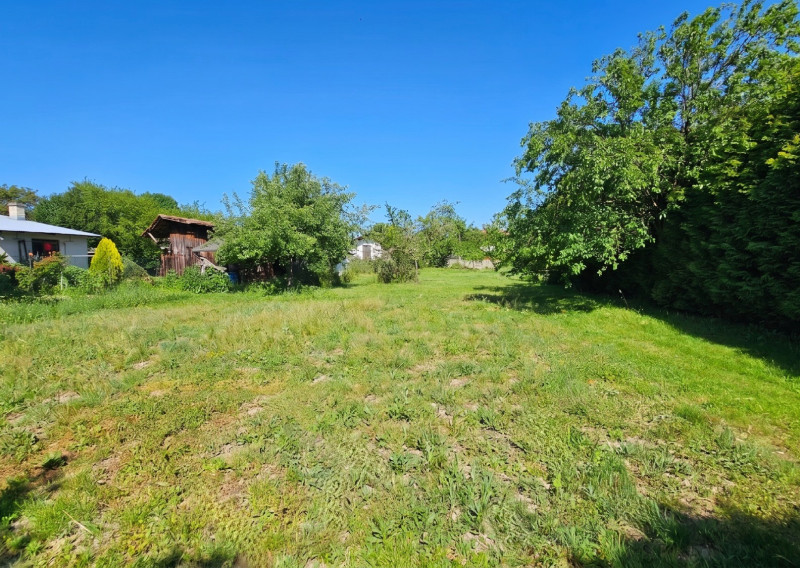 Building land for sale, 833 m2, Horňany, okr. Trenčín - Stavebný pozemok | Horňany | okres Trenčín | 833 m2