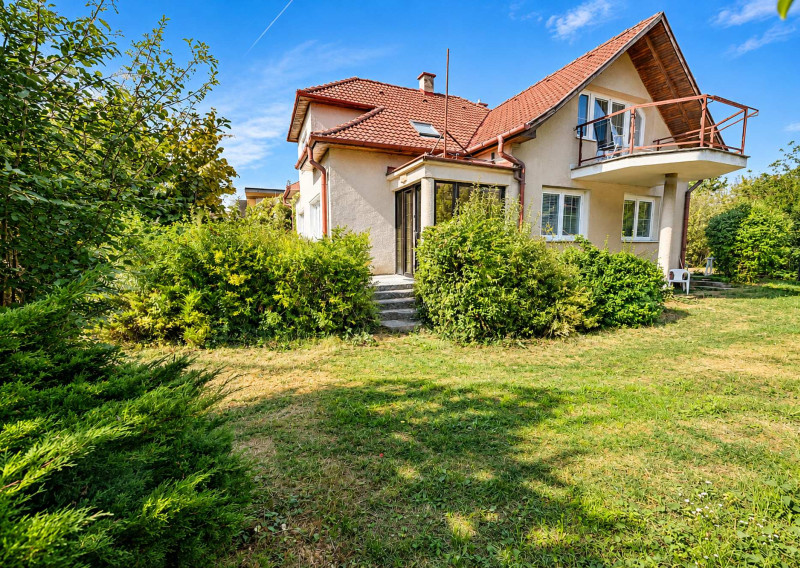 Na predaj | 6 izbový rodinný dom | Trenčianske Stankovce | časť Sedličná - Na predaj | 6 izbový rodinný dom | Trenčianske Stankovce | časť Sedličná