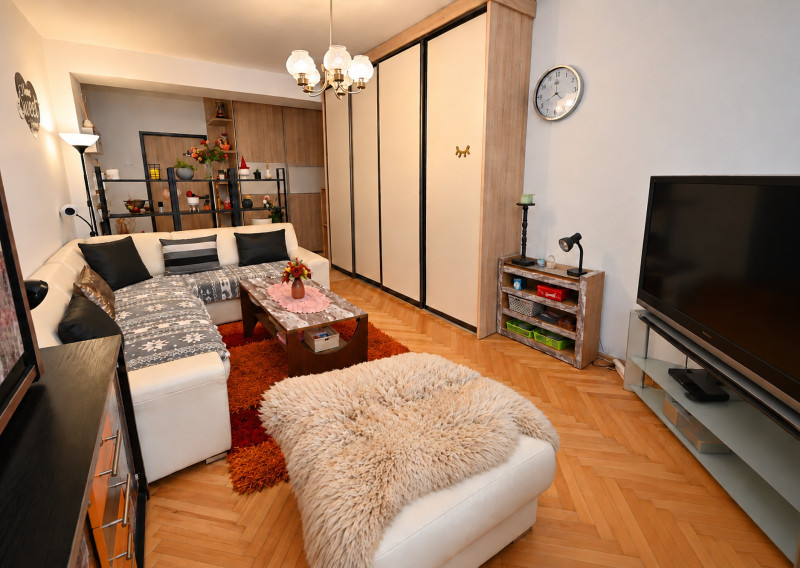 Na predaj | 2 izbový byt | Trenčín | centrum mesta - Na predaj | 2 izbový byt | Trenčín | centrum mesta