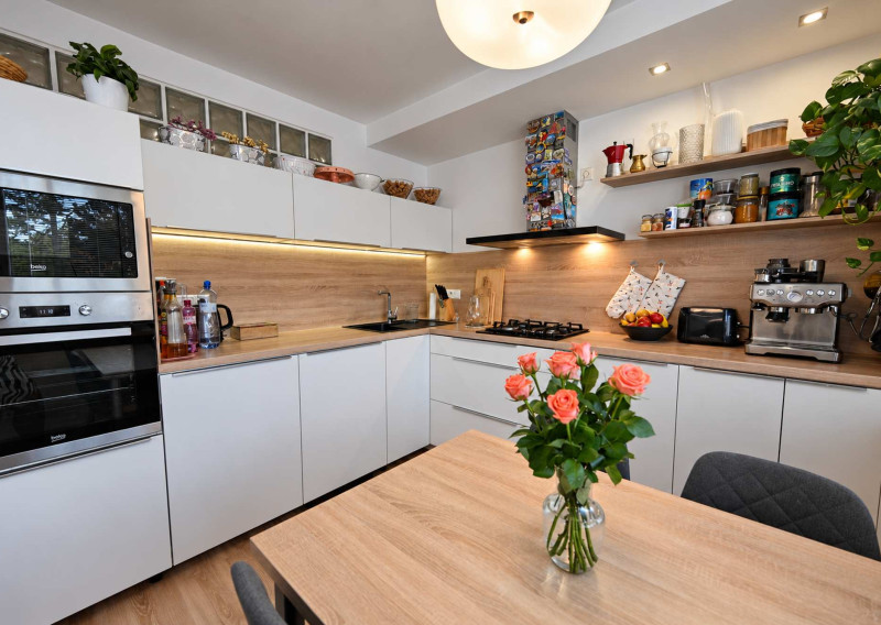 Na predaj | 4 izbový byt | 87 m2 | klimatizácia | Nové Mesto nad Váhom